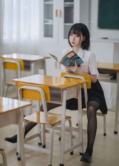 海滩freesex性hd_高清免费电视剧