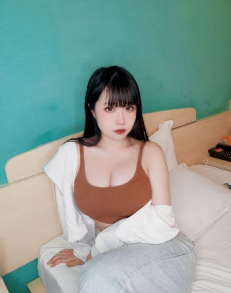 夜晚生活_中英字幕1080