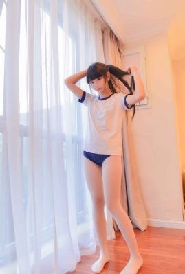 坐公交忘穿内裤被挺进老外_DVD超清免费观看