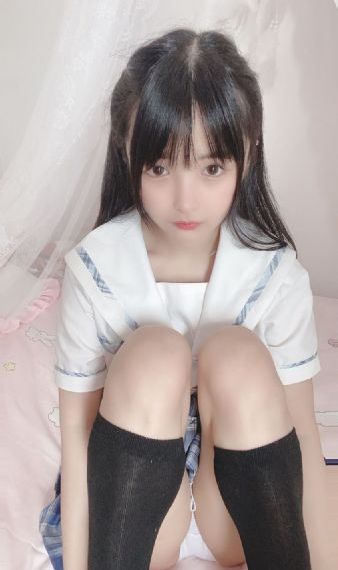 张雪馨私拍极品馒头_BD英语完整视频观看